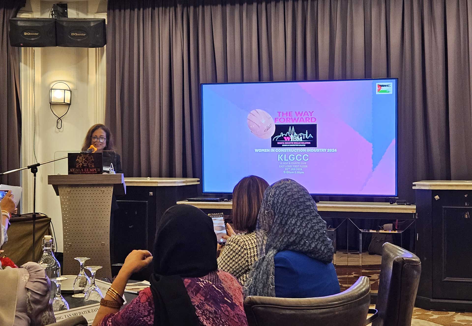 THE-WAY-FORWARD-EVENT-KLGCC-WITH-NURUL-IZZAH-1